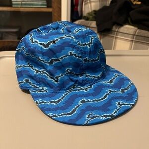 Marc Jacobs NWT Blue Patterned Cap